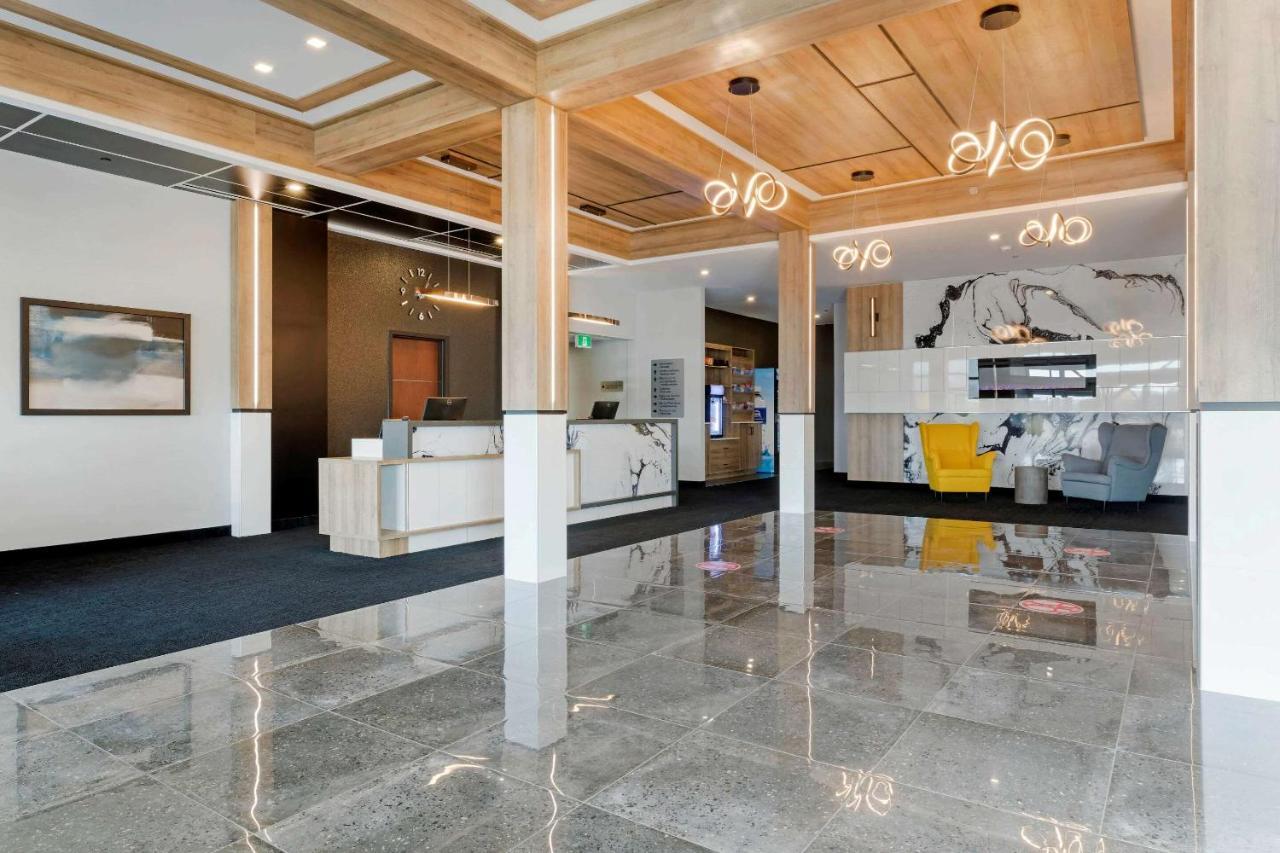 Quality Hotel & Conference Centre エドマンズトン エクステリア 写真