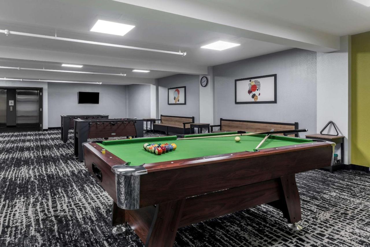 Quality Hotel & Conference Centre エドマンズトン エクステリア 写真